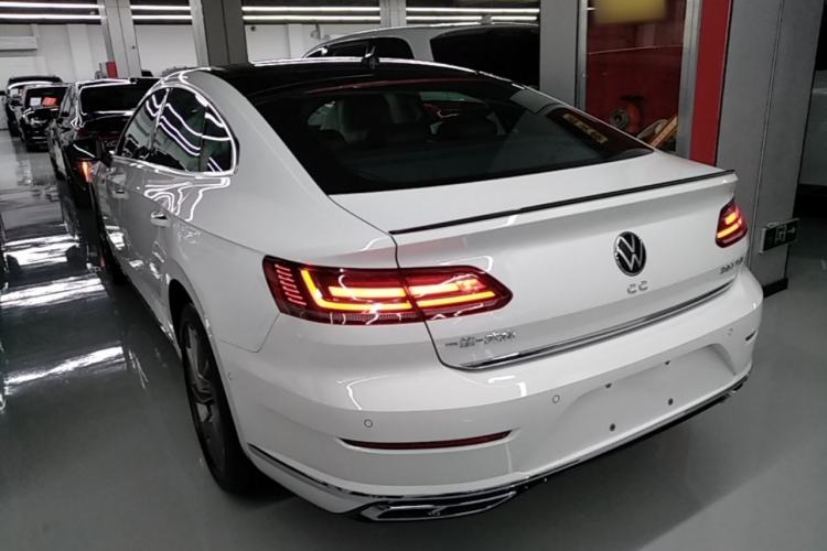 Used Volkswagen FAW-Volkswagen CC 2024 380TSI Striking Edition Exterior 2