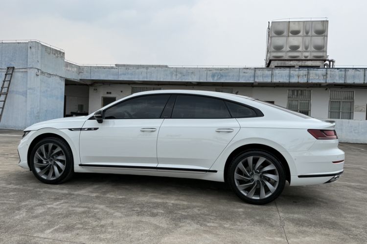 Used Volkswagen FAW-Volkswagen CC 2024 380TSI Striking Edition Exterior 2