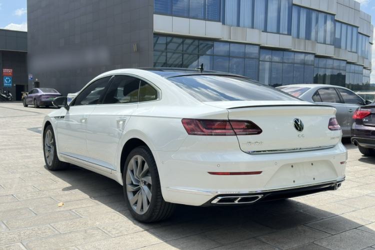 Used Volkswagen FAW-Volkswagen CC 2024 380TSI Striking Edition Exterior 2