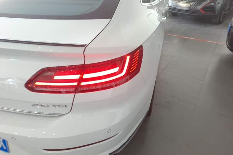 Used Volkswagen FAW-Volkswagen CC 2024 380TSI Striking Edition Exterior 3