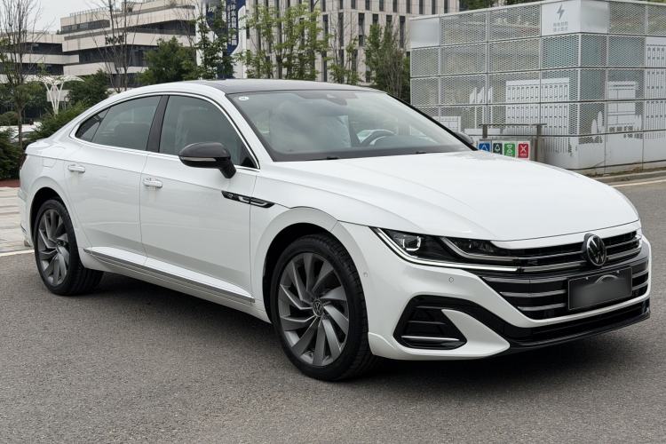 Used Volkswagen FAW-Volkswagen CC 2024 380TSI Striking Edition Exterior 3