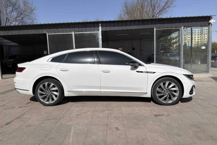 Used Volkswagen FAW-Volkswagen CC 2024 380TSI Striking Edition Exterior 3