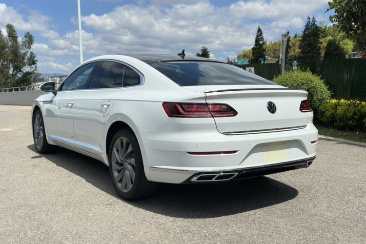 Used Volkswagen FAW-Volkswagen CC 2024 380TSI Striking Edition Exterior 3