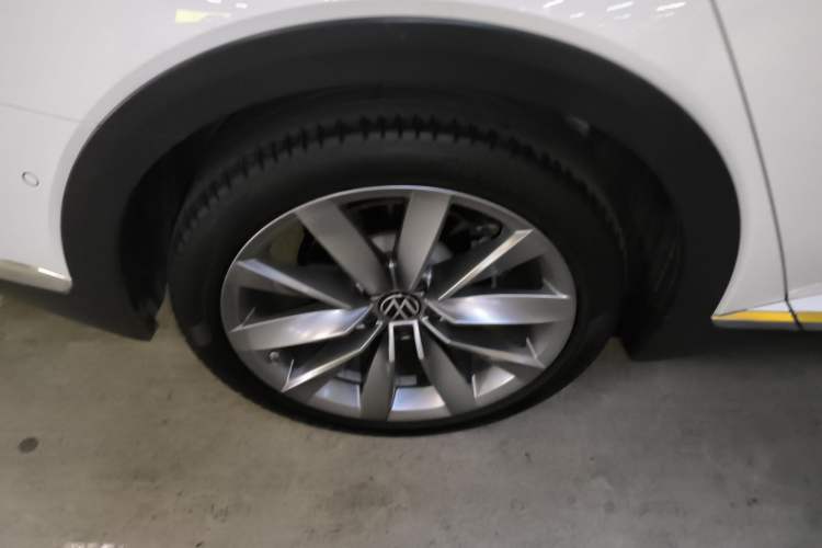 Used Volkswagen FAW-Volkswagen CC 2024 Estate Car 380TSI Hunter's Heart Edition Exterior 5