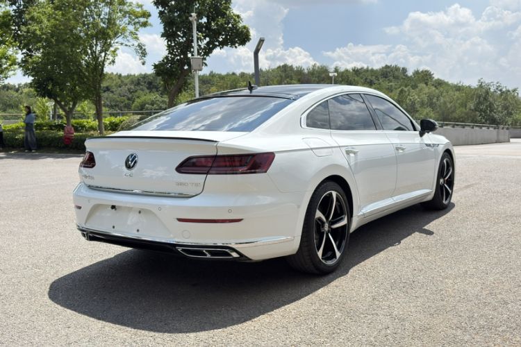 Used Volkswagen FAW-Volkswagen CC 2024 380TSI Striking Edition Exterior 5