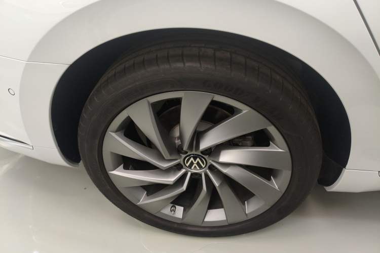 Used Volkswagen FAW-Volkswagen CC 2024 380TSI Striking All-Encompassing Edition Exterior 5