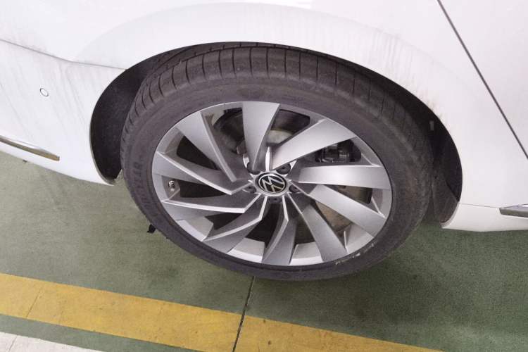 Used Volkswagen FAW-Volkswagen CC 2024 380TSI Striking Edition Exterior 5