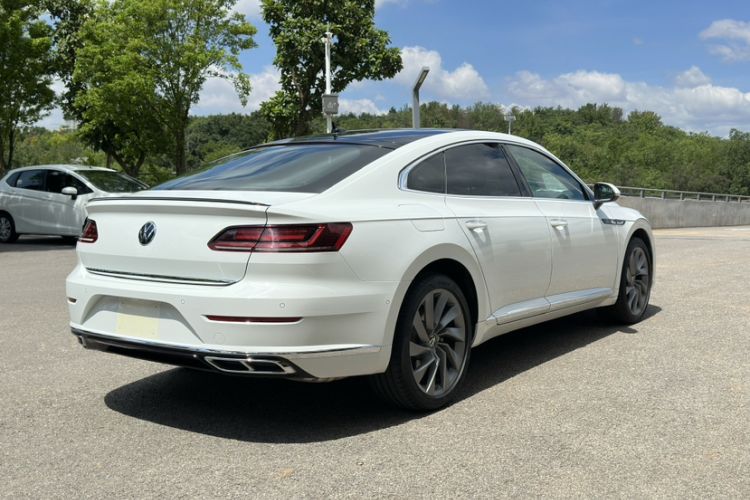 Used Volkswagen FAW-Volkswagen CC 2024 380TSI Striking Edition Exterior 5