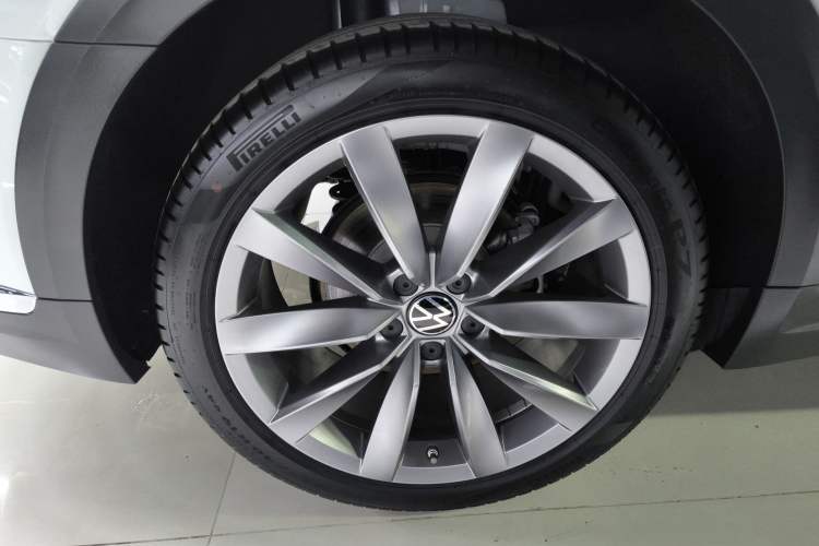 Used Volkswagen FAW-Volkswagen CC 2024 Estate Car 380TSI Hunter's Heart All-Encompassing Edition Exterior 5