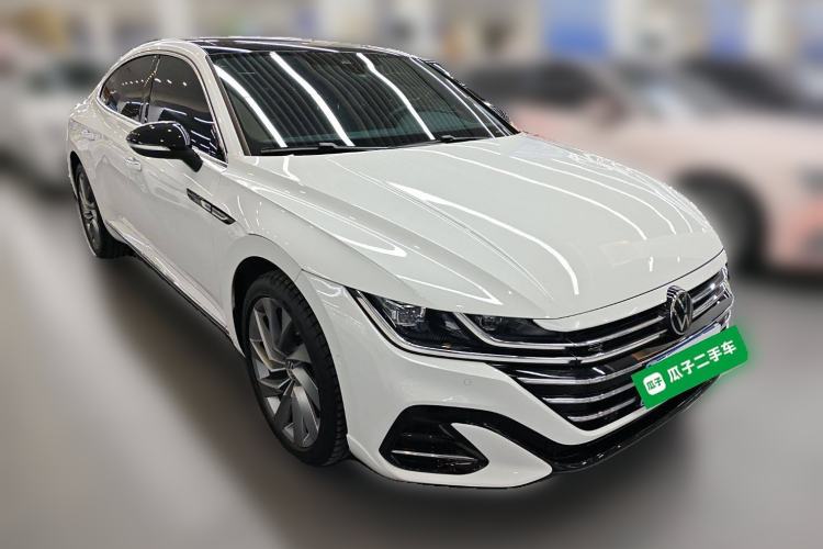 Used Volkswagen FAW-Volkswagen CC 2024 380TSI Striking Edition Front Right 45 Deg