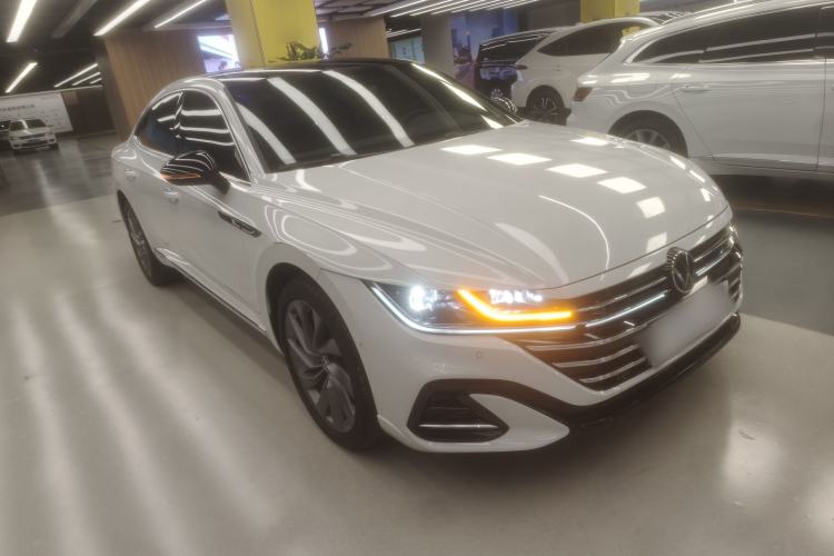 Used Volkswagen FAW-Volkswagen CC 2024 380TSI Striking All-Encompassing Edition Front Right 45 Deg