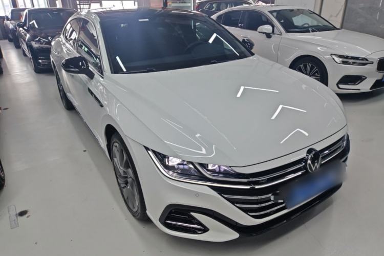 Used Volkswagen FAW-Volkswagen CC 2024 380TSI Striking Edition Front Right 45 Deg