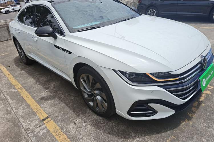 Used Volkswagen FAW-Volkswagen CC 2024 380TSI Striking All-Encompassing Edition Front Right 45 Deg