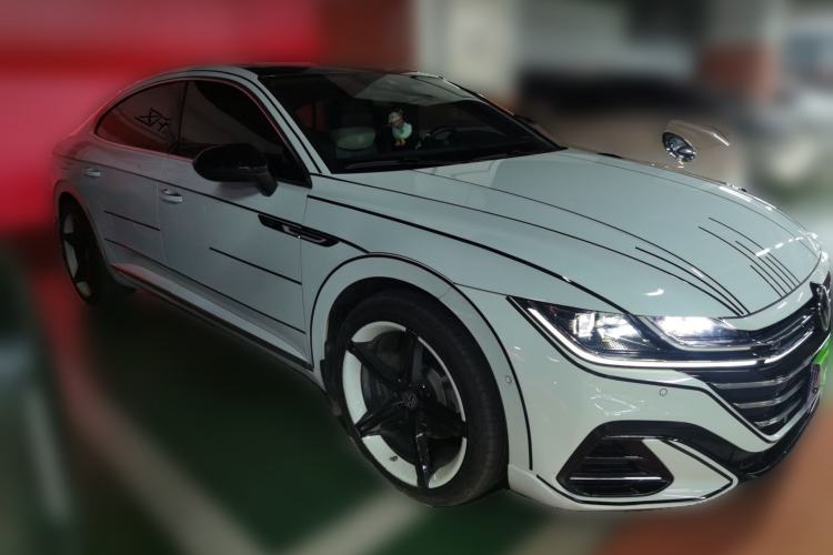 Used Volkswagen FAW-Volkswagen CC 2024 380TSI Striking Edition Front Right 45 Deg