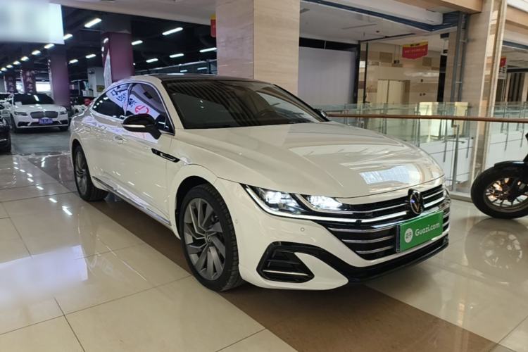 Used Volkswagen FAW-Volkswagen CC 2024 380TSI Striking Edition Front Right 45 Deg