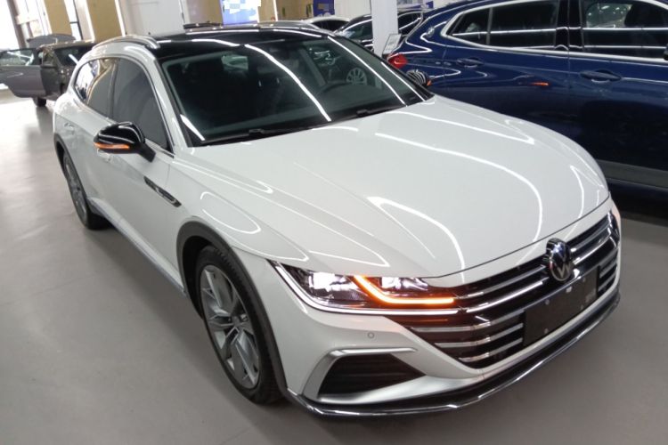 Used Volkswagen FAW-Volkswagen CC 2024 Estate Car 380TSI Hunter's Heart Edition Front Right 45 Deg