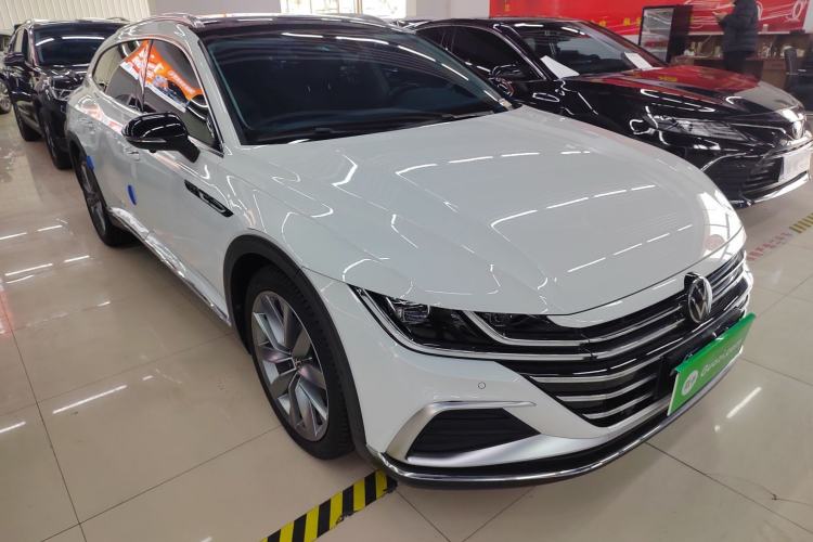 Used Volkswagen FAW-Volkswagen CC 2024 Estate Car 380TSI Hunter's Heart Edition Front Right 45 Deg