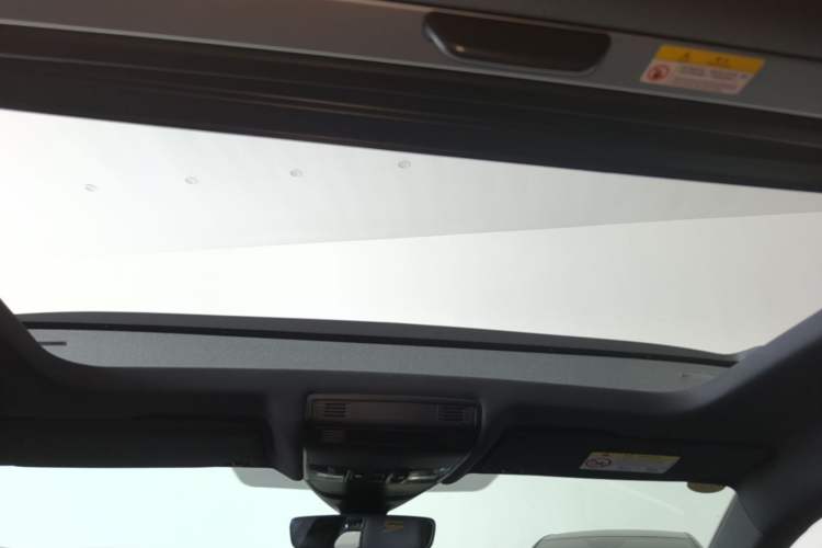 Used Volkswagen FAW-Volkswagen CC 2024 380TSI Striking Edition Headliner