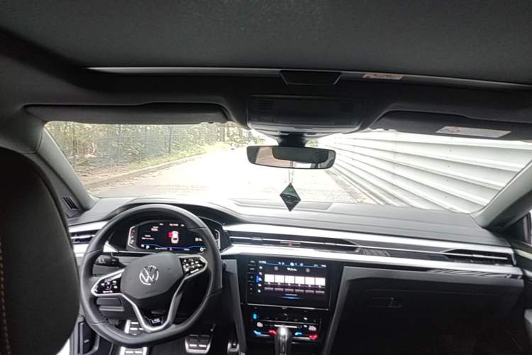 Used Volkswagen FAW-Volkswagen CC 2024 380TSI Striking Edition Headliner