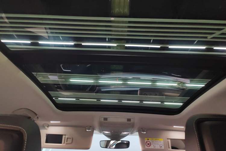 Used Volkswagen FAW-Volkswagen CC 2024 Estate Car 380TSI Hunter's Heart Edition Headliner