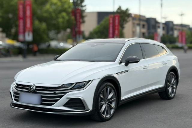 Ojetý Volkswagen FAW-Volkswagen CC 2024 Estate Car 380TSI Hunter's Heart Edition