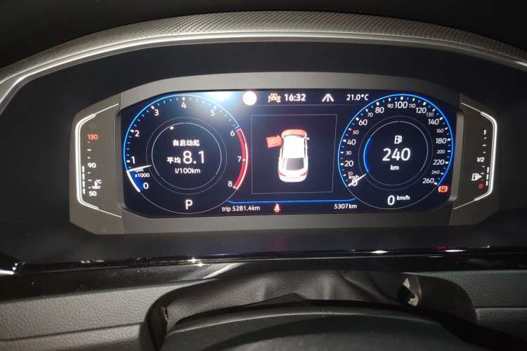Used Volkswagen FAW-Volkswagen CC 2024 380TSI Striking All-Encompassing Edition Instrument Cluster