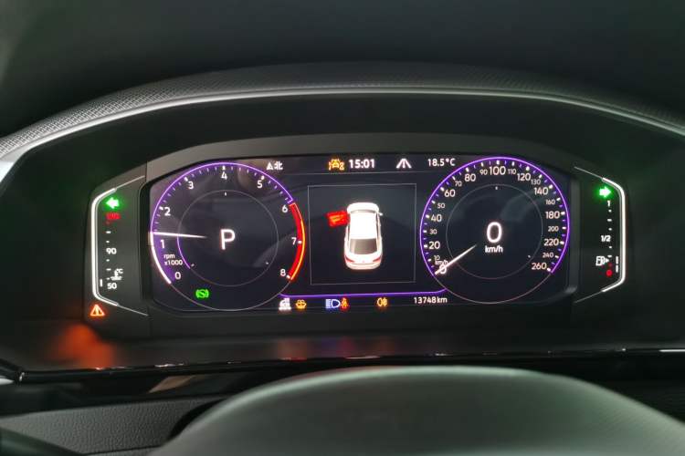 Used Volkswagen FAW-Volkswagen CC 2024 380TSI Striking All-Encompassing Edition Instrument Cluster