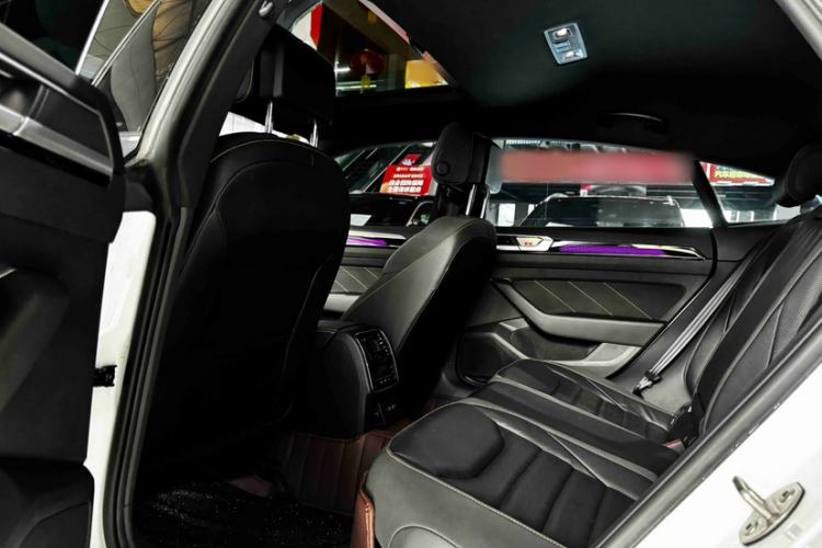 Used Volkswagen FAW-Volkswagen CC 2024 380TSI Striking Edition Interior 1