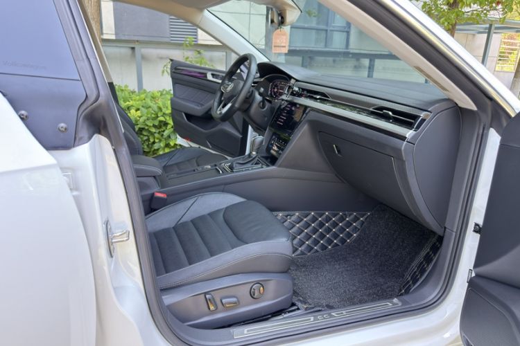 Used Volkswagen FAW-Volkswagen CC 2024 380TSI Striking Edition Interior 11