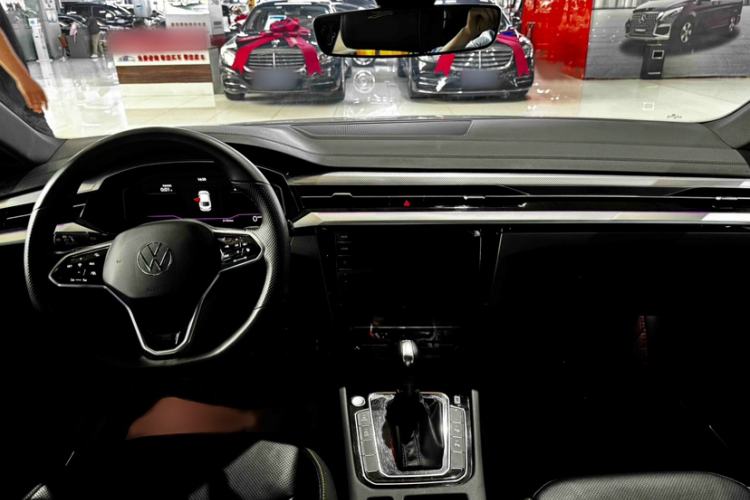 Used Volkswagen FAW-Volkswagen CC 2024 380TSI Striking Edition Interior 2