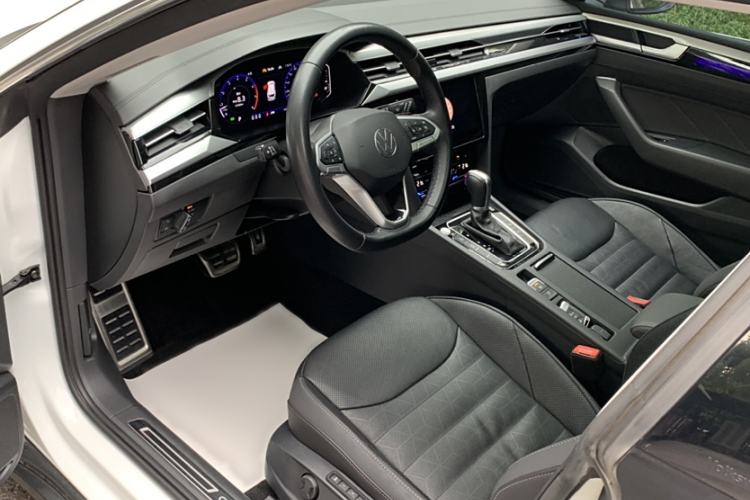 Used Volkswagen FAW-Volkswagen CC 2024 Estate Car 380TSI Hunter's Heart Edition Interior 2