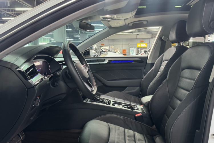 Used Volkswagen FAW-Volkswagen CC 2024 Estate Car 380TSI Hunter's Heart Edition Interior 2