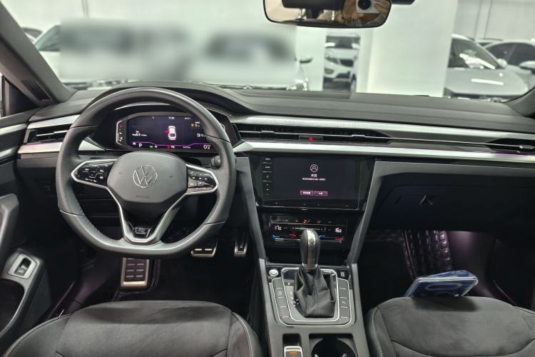 Used Volkswagen FAW-Volkswagen CC 2024 330TSI Ignite Edition Interior 2