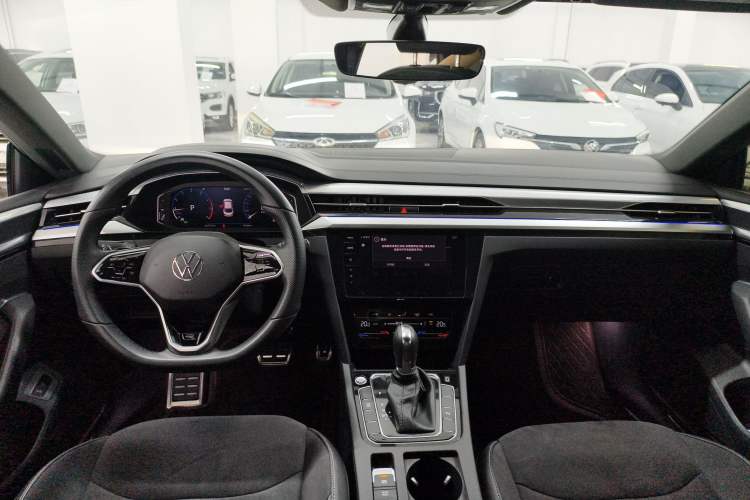 Used Volkswagen FAW-Volkswagen CC 2024 330TSI Ignite Edition Interior 2