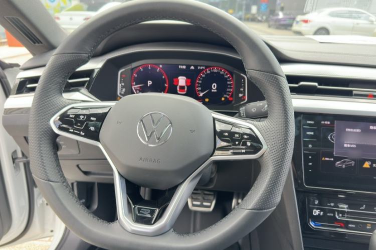 Used Volkswagen FAW-Volkswagen CC 2024 380TSI Striking Edition Interior 2