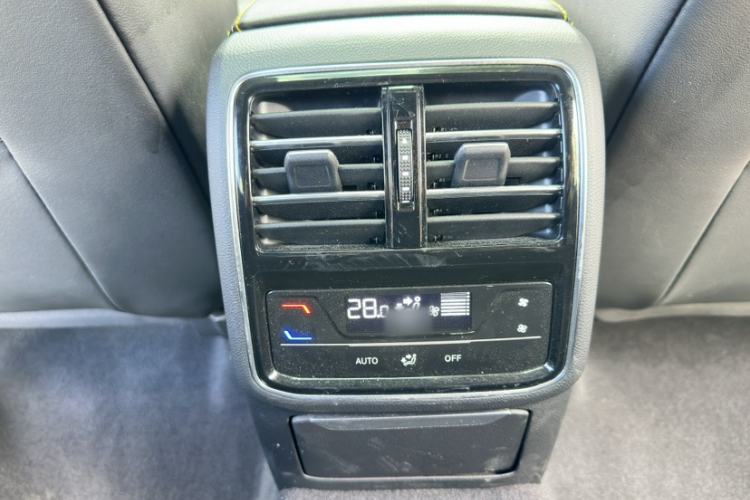 Used Volkswagen FAW-Volkswagen CC 2024 380TSI Striking Edition Interior 3