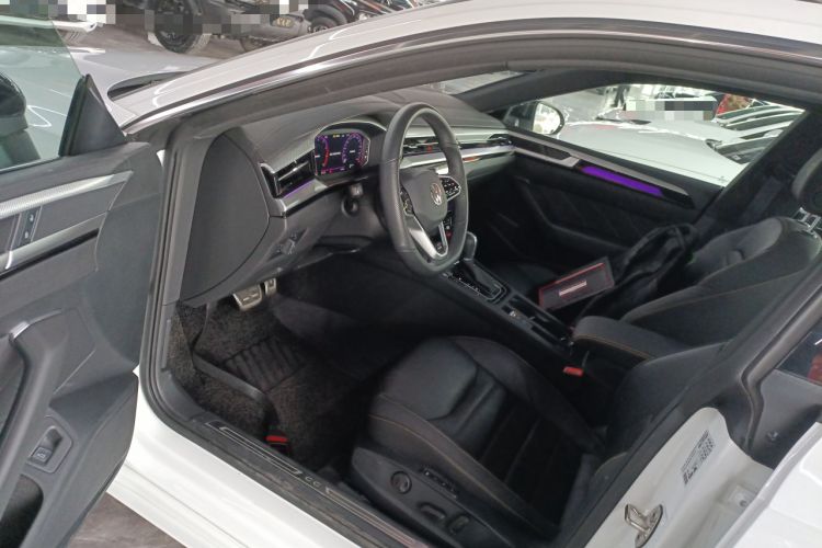 Used Volkswagen FAW-Volkswagen CC 2024 380TSI Striking Edition Interior 3