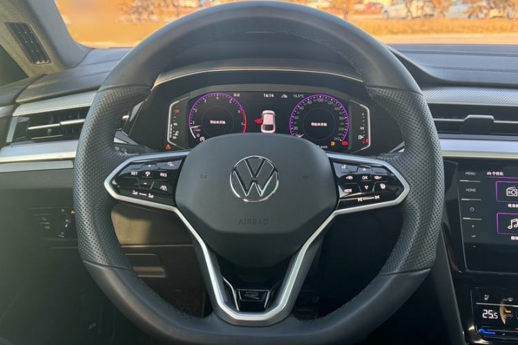 Used Volkswagen FAW-Volkswagen CC 2024 380TSI Striking Edition Interior 3