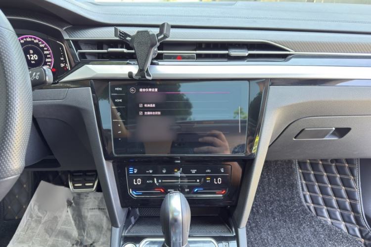 Used Volkswagen FAW-Volkswagen CC 2024 380TSI Striking Edition Interior 4