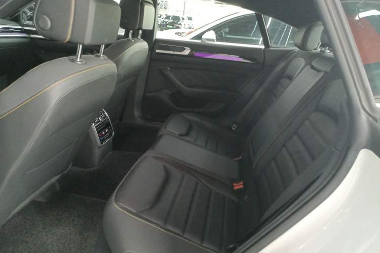 Used Volkswagen FAW-Volkswagen CC 2024 380TSI Striking Edition Interior 4