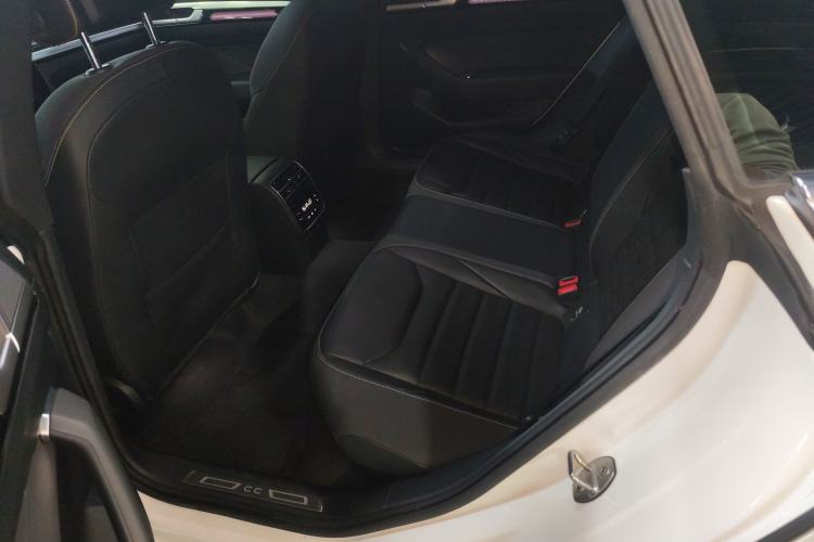 Used Volkswagen FAW-Volkswagen CC 2024 380TSI Striking Edition Interior 4
