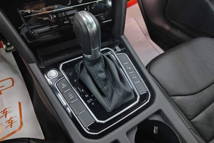 Used Volkswagen FAW-Volkswagen CC 2024 380TSI Striking Edition Interior 4