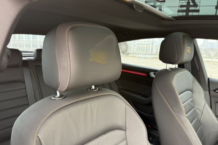 Used Volkswagen FAW-Volkswagen CC 2024 380TSI Striking Edition Interior 4