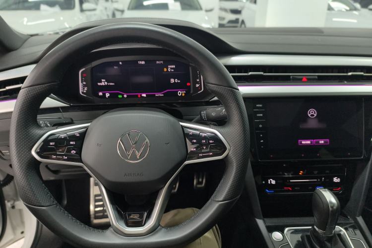 Used Volkswagen FAW-Volkswagen CC 2024 330TSI Ignite Edition Interior 4