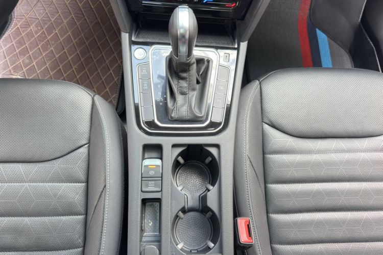 Used Volkswagen FAW-Volkswagen CC 2024 380TSI Striking Edition Interior 5