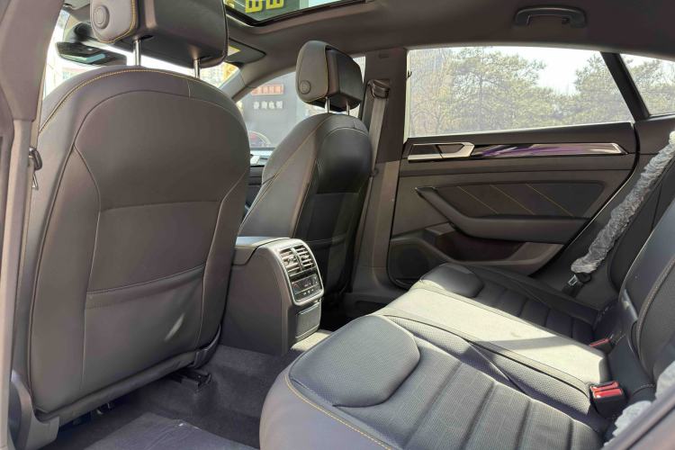 Used Volkswagen FAW-Volkswagen CC 2024 380TSI Striking Edition Interior 5