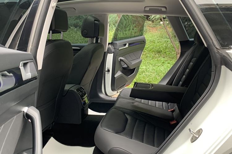 Used Volkswagen FAW-Volkswagen CC 2024 Estate Car 380TSI Hunter's Heart Edition Interior 6