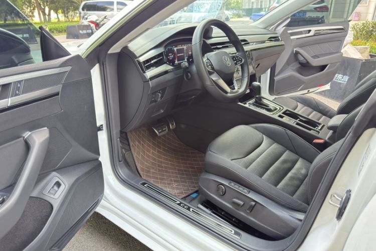 Used Volkswagen FAW-Volkswagen CC 2024 380TSI Striking Edition Interior 6