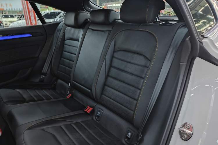 Used Volkswagen FAW-Volkswagen CC 2024 380TSI Striking Edition Interior 6