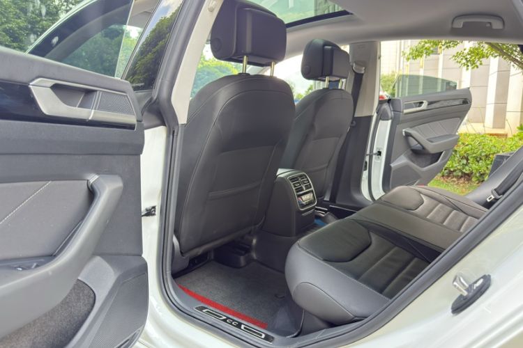 Used Volkswagen FAW-Volkswagen CC 2024 380TSI Striking Edition Interior 7